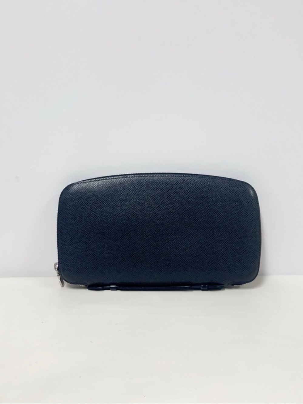 Authentic Louis Vuitton Louis black Atoll Organizer